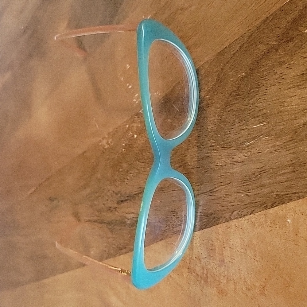✨️Host Pick✨️ JONO HENNESSY Limited Edition Cat-eye Glasses